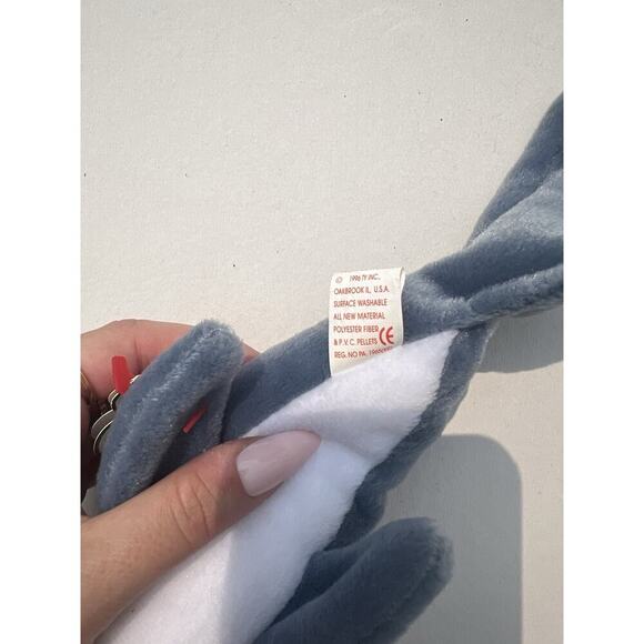 Beanie Baby 1996 Crunch The Shark - Picture 4 of 5